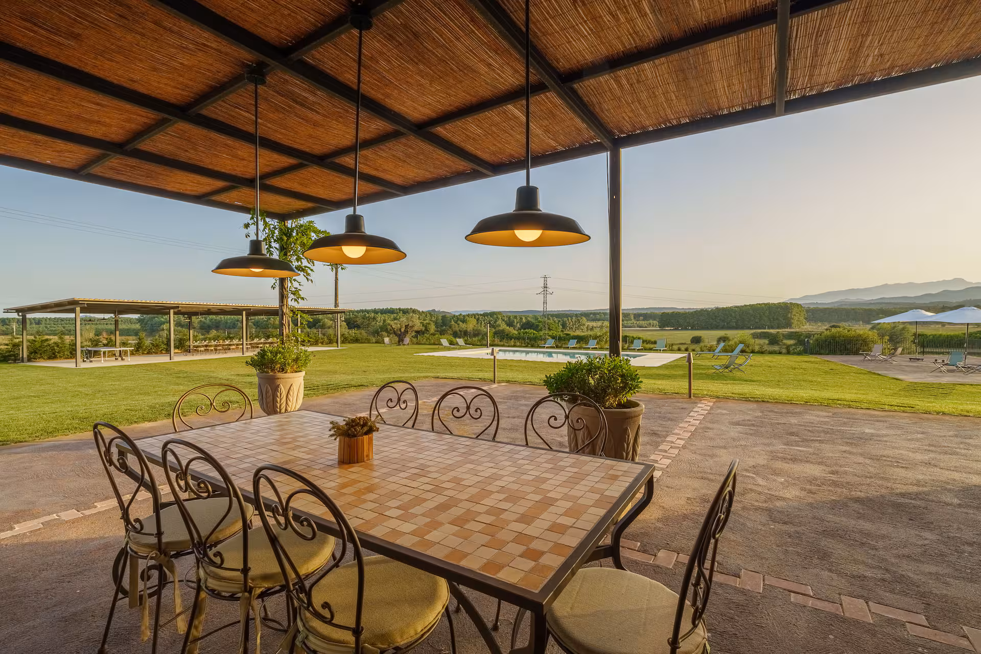 Open common area for shared retreat time