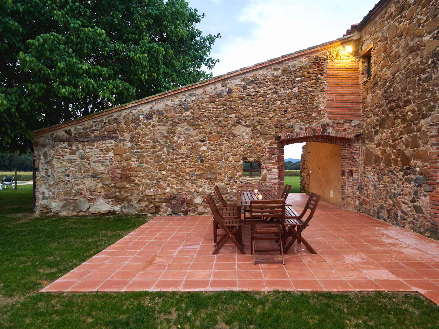 Girona retreat detail 5